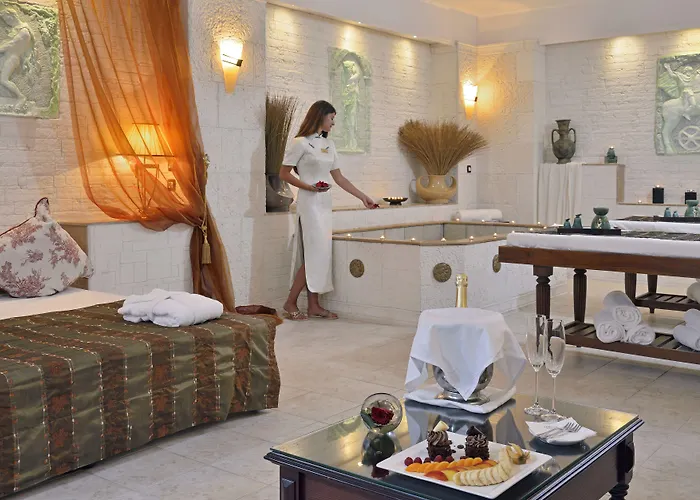 Hotel Melia Grand Hermitage 5*