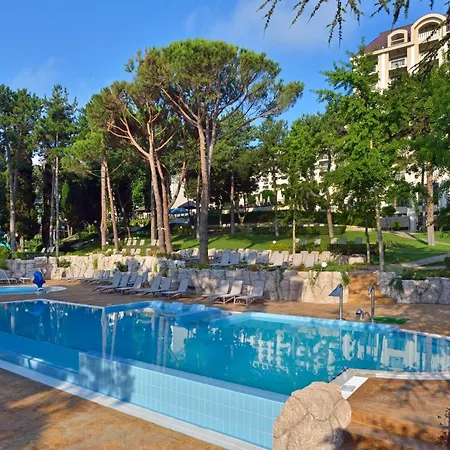 Melia Grand Hermitage Szálloda