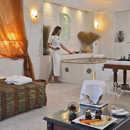 호텔 Melia Grand Hermitage 5*