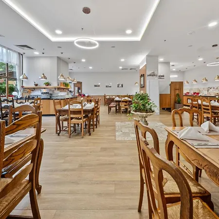 Szálloda Melia Grand Hermitage 5*