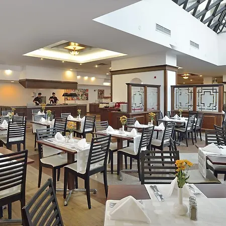 Melia Grand Hermitage Golden Sands